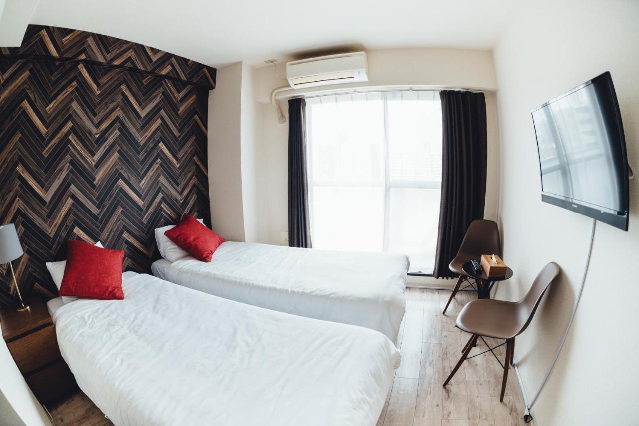 Royal Heights Sakuragawa Apartemen