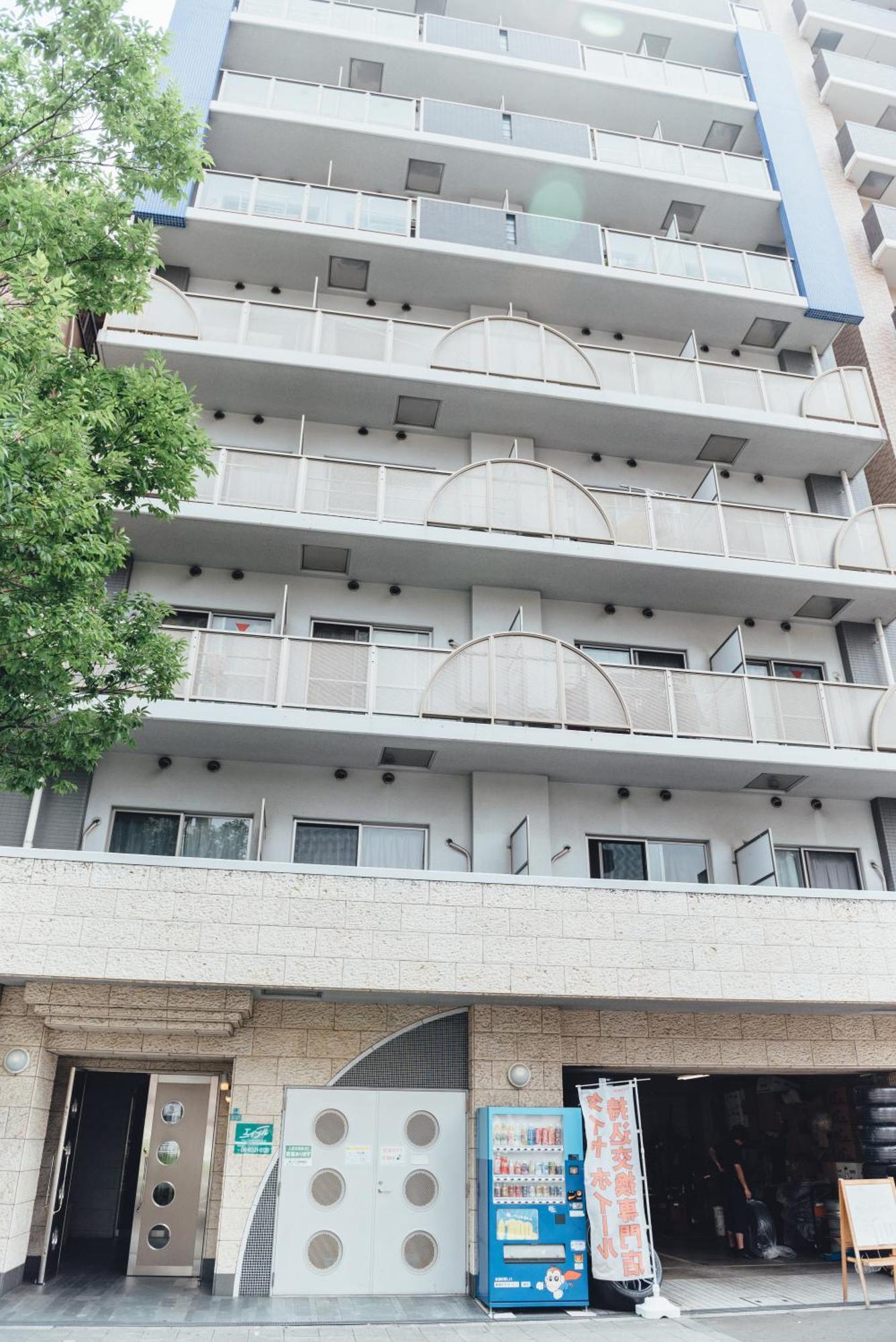 Royal Heights Sakuragawa Osaka