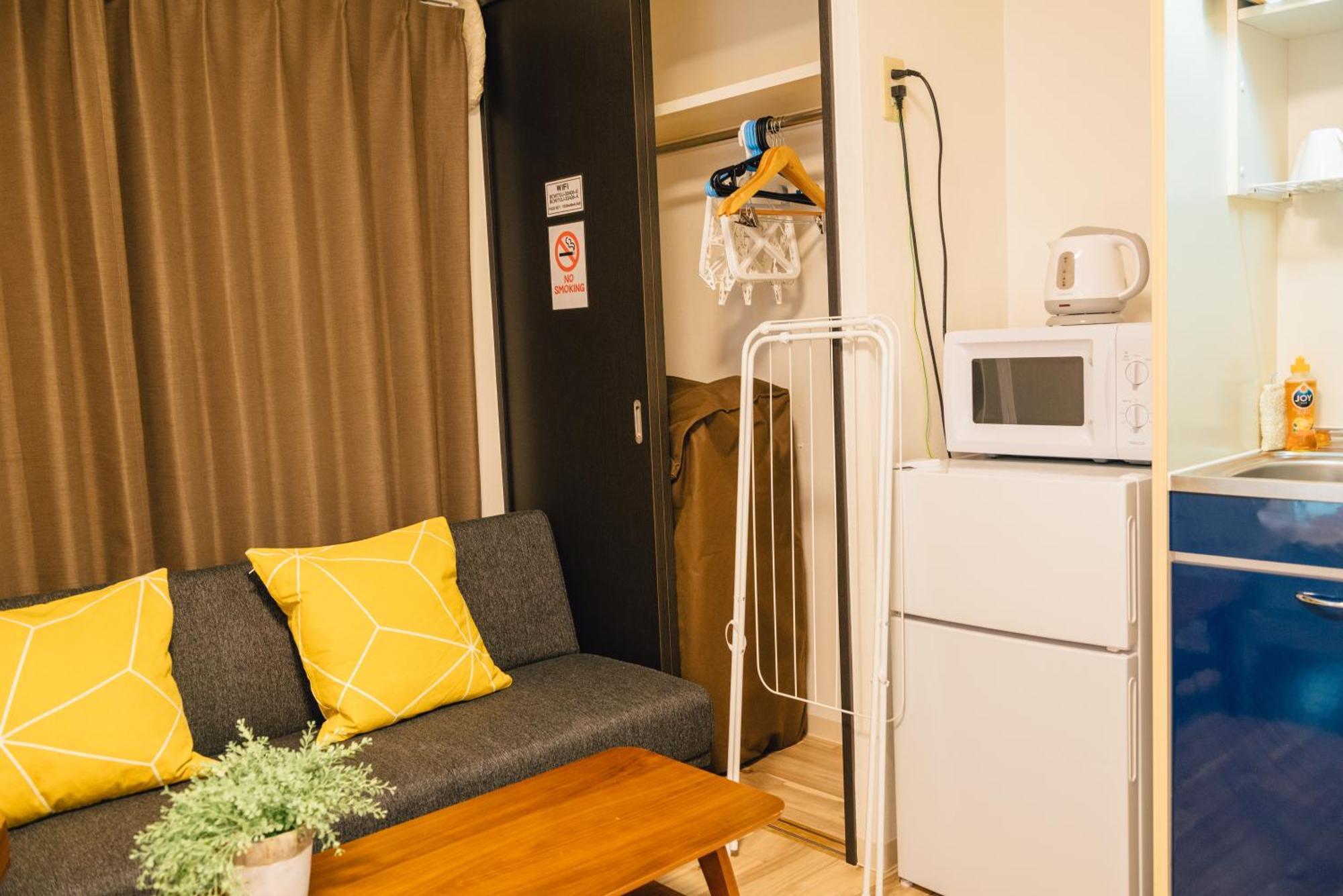 Royal Heights Sakuragawa Apartemen *