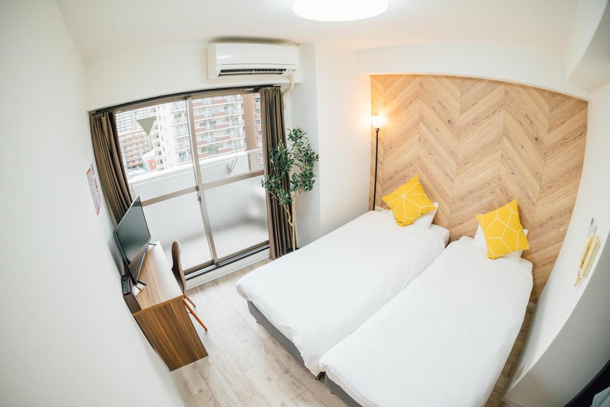 Royal Heights Sakuragawa Apartemen